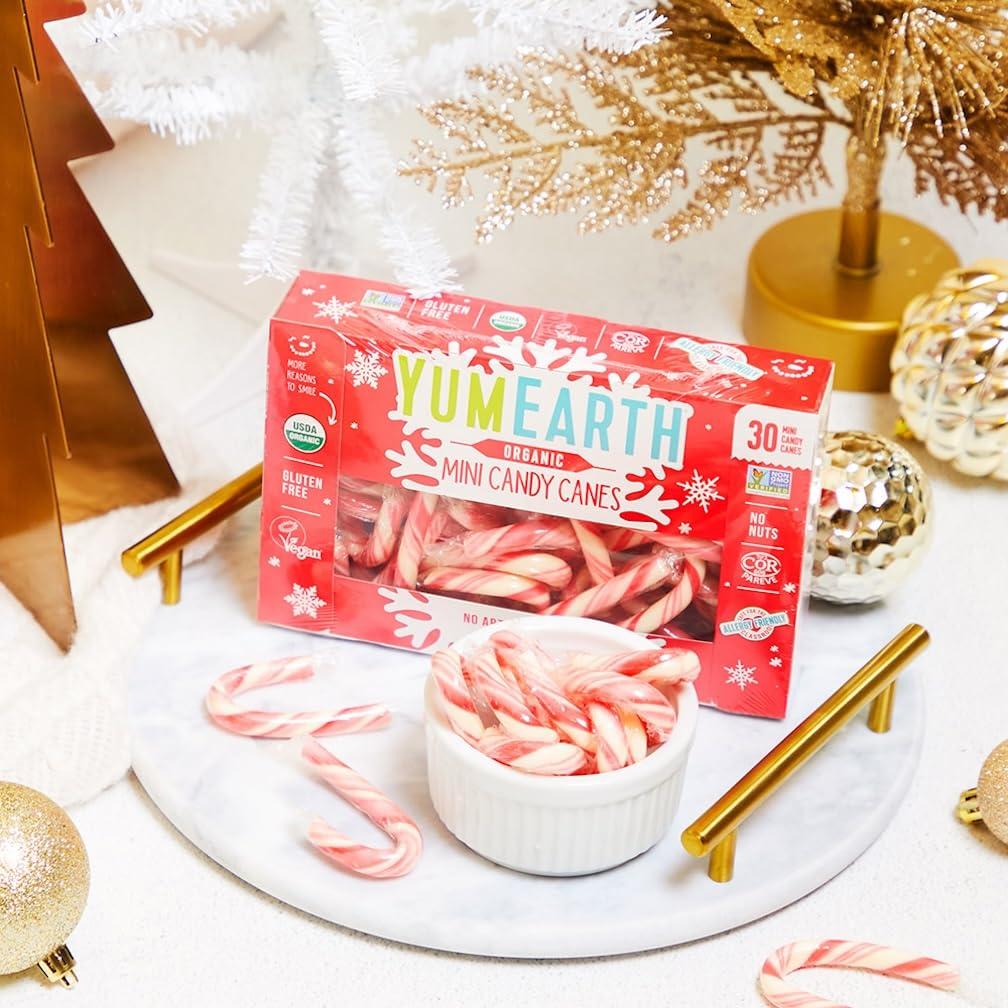 imageYumEarth Holiday Peppermint Puff Box 20ozPeppermint Mini Candy Canes